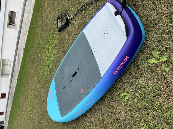 Duotone - Sky free 5�3 95L