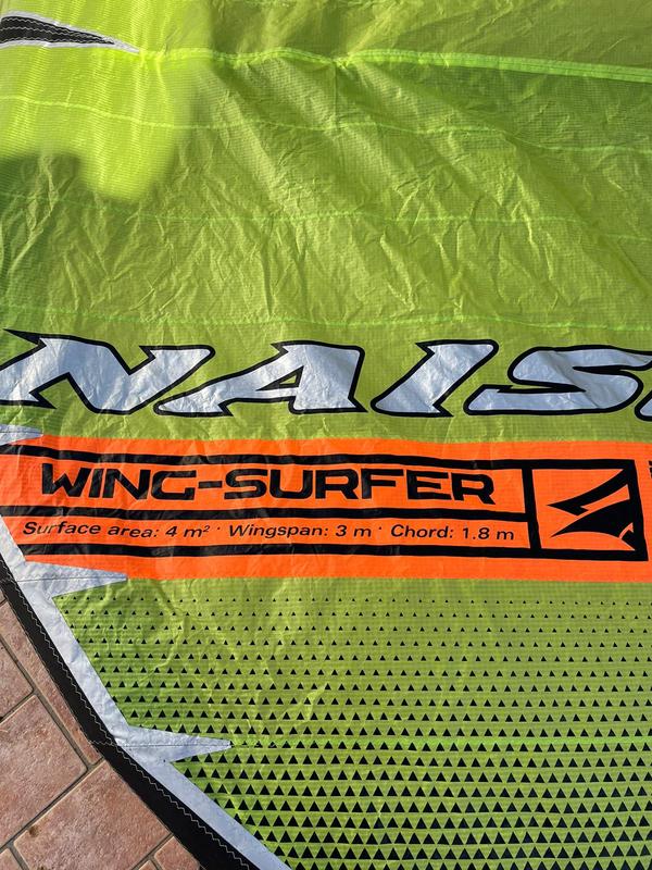 Naish - Wing surfer