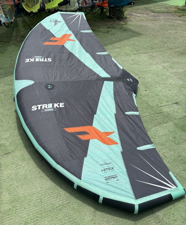 F-One - Strike V3