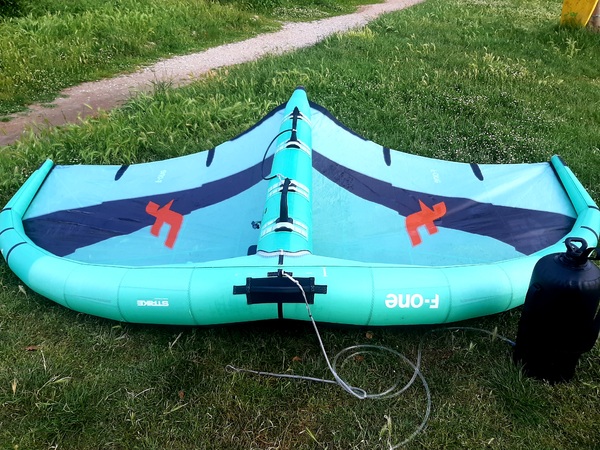 F-One - Strike V4