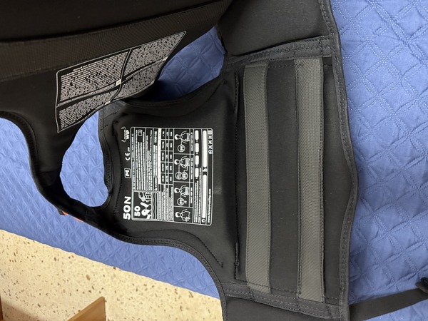 altra - WIP Impact Vest 50N