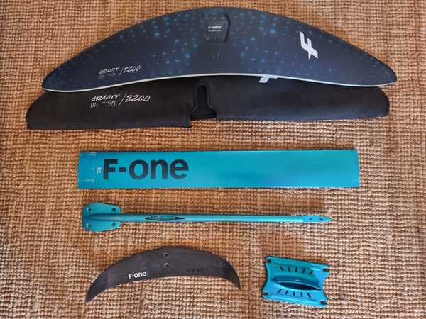 F-One - Gravity FCT 2200
