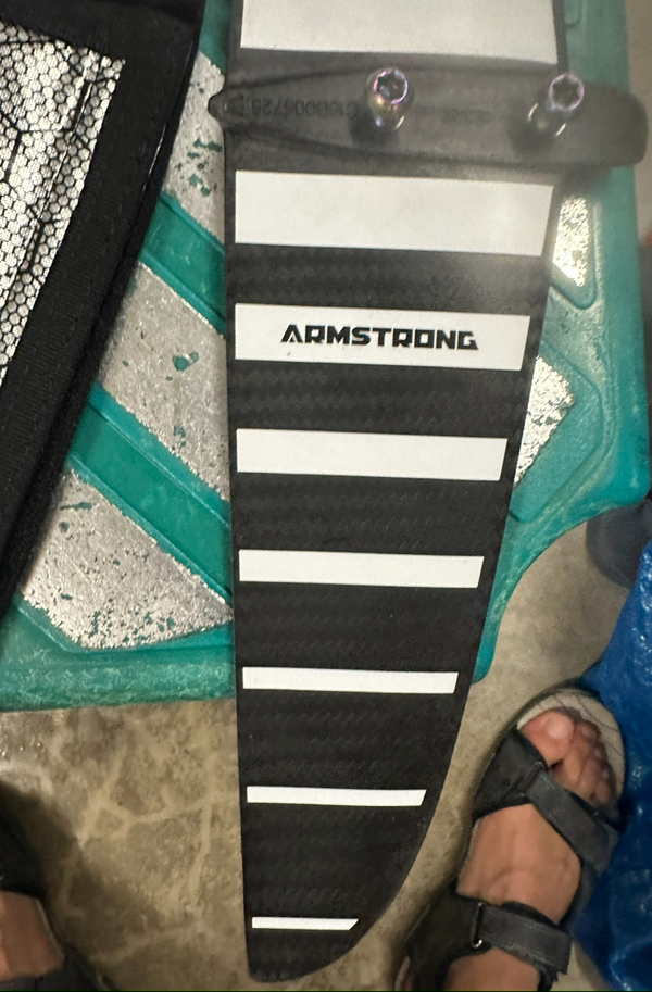 Armstrong - Flow 235 stab