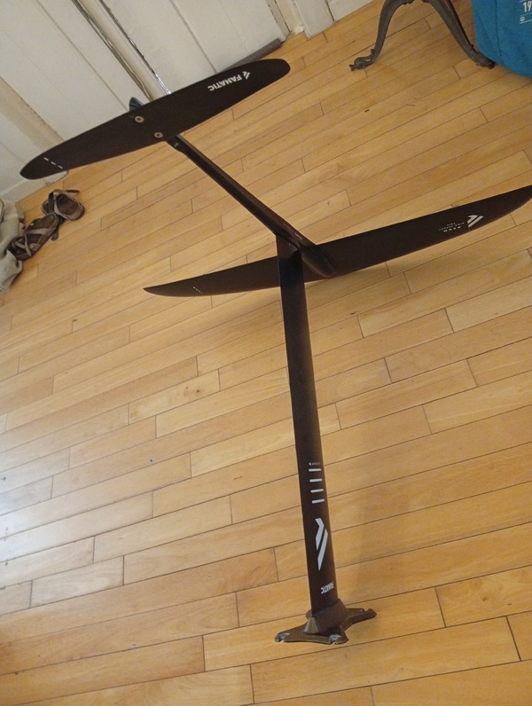Fanatic - Foil Aereo Aspect Front 1500 stab 250