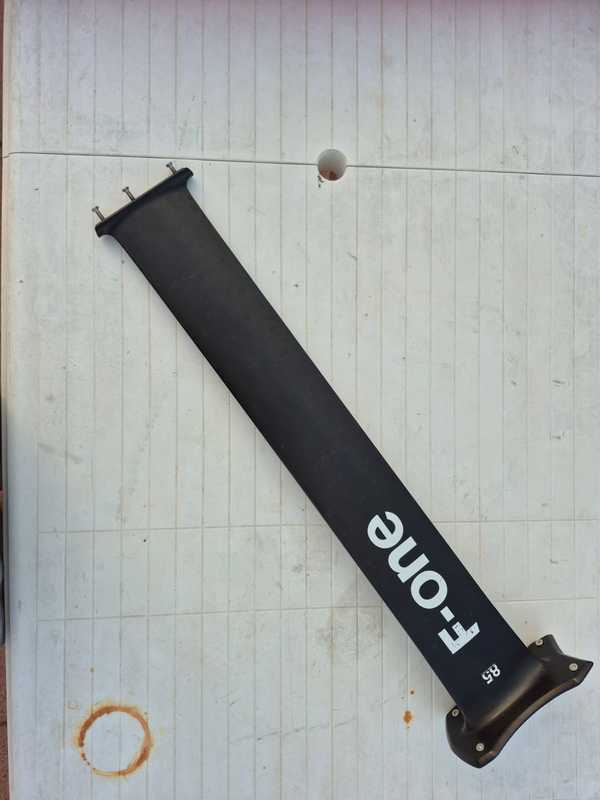 F-One - Carbon 16mm 85cm