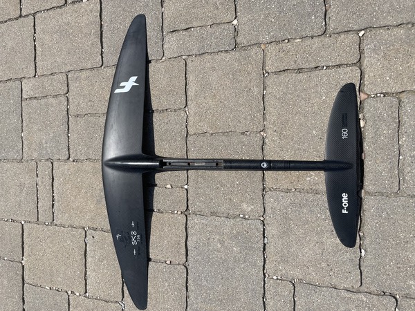 F-One - Sk8 750