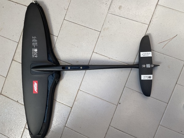 Axis - Spitfire 670 + fuselage 600 + stab p275