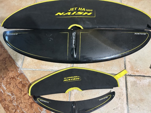 Naish - 1800 ha + stab 280