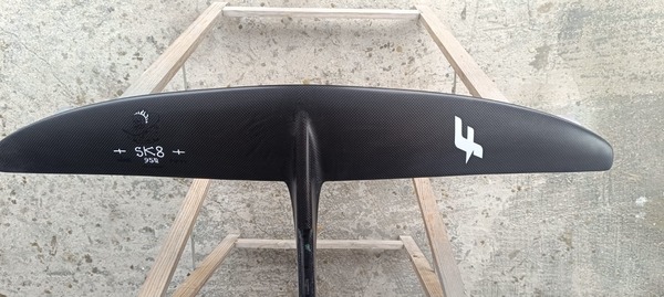 F-One - Sk8 950 