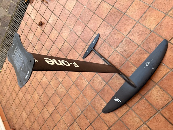 F-One - F-one sk8 950 - carbon mast 85
