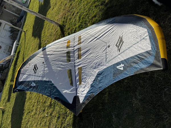 Naish - Naish ADX NVISION 4 con boma 2025