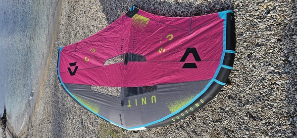 Duotone - UNIT 3.0 2025