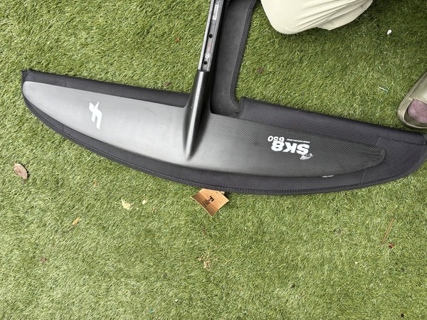 F-One - SK8 650 V2 + mast 85/14