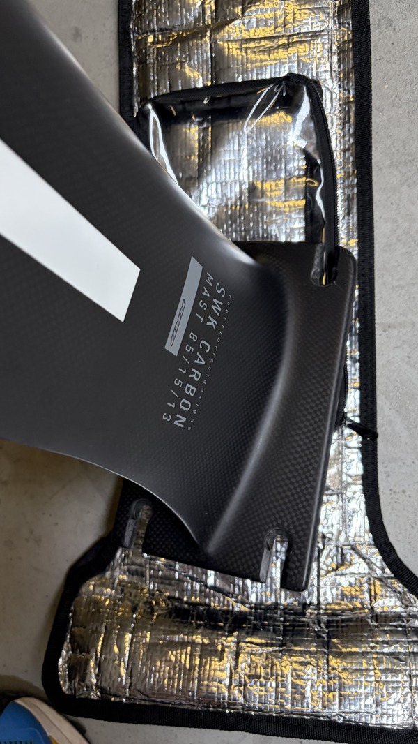 Rrd International - Carbon 85 y30