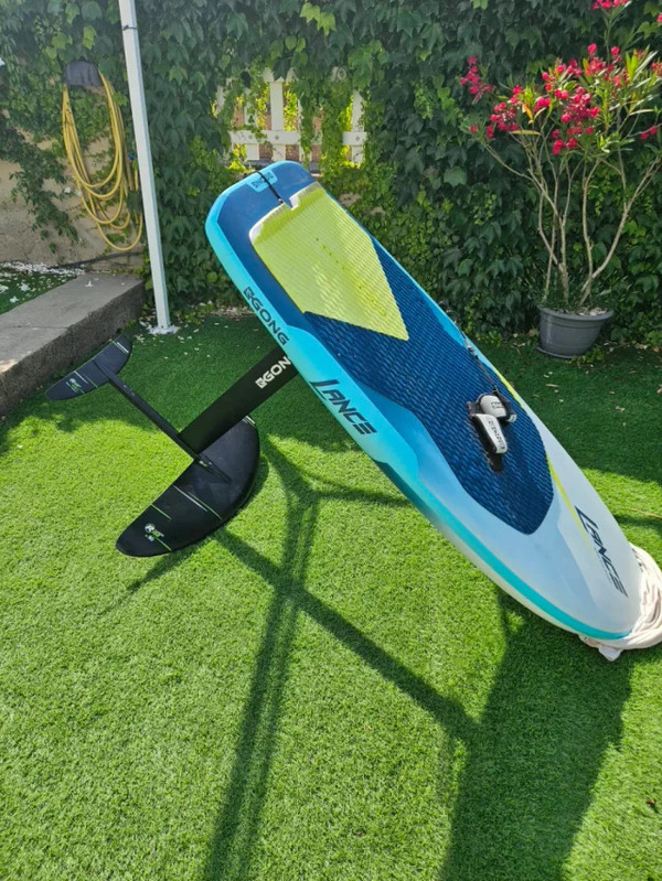 Gong - Lance 130L + Wing Cabrinha 6m