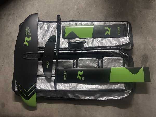 Reptile - Reptile Foil Acqua Lift 