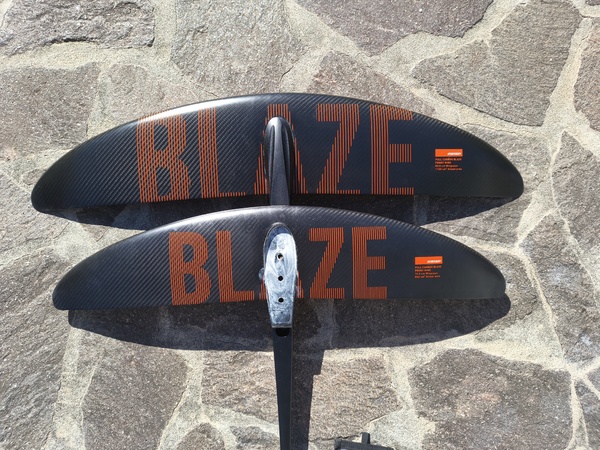 Rrd International - Front Blaze 1100 +Front Blaze 850