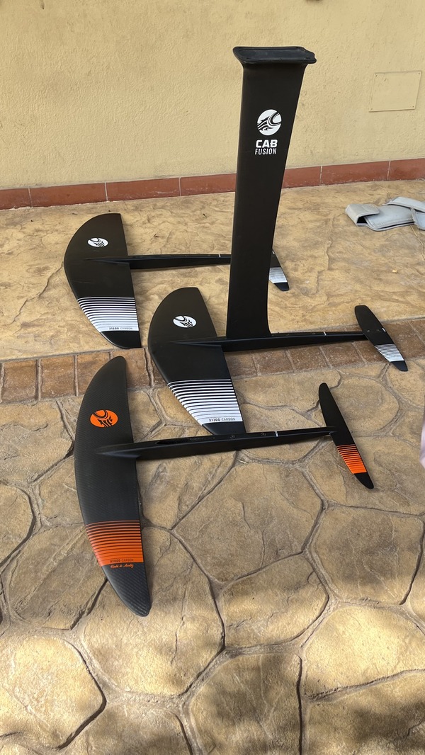 Cabrinha - custom Carbon 