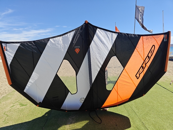 Rrd International - WIND WING Y28