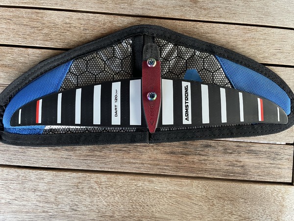 Armstrong - Stab Dart 120