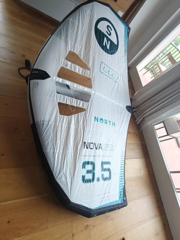 North - Nova Pro 2024. 3,5
