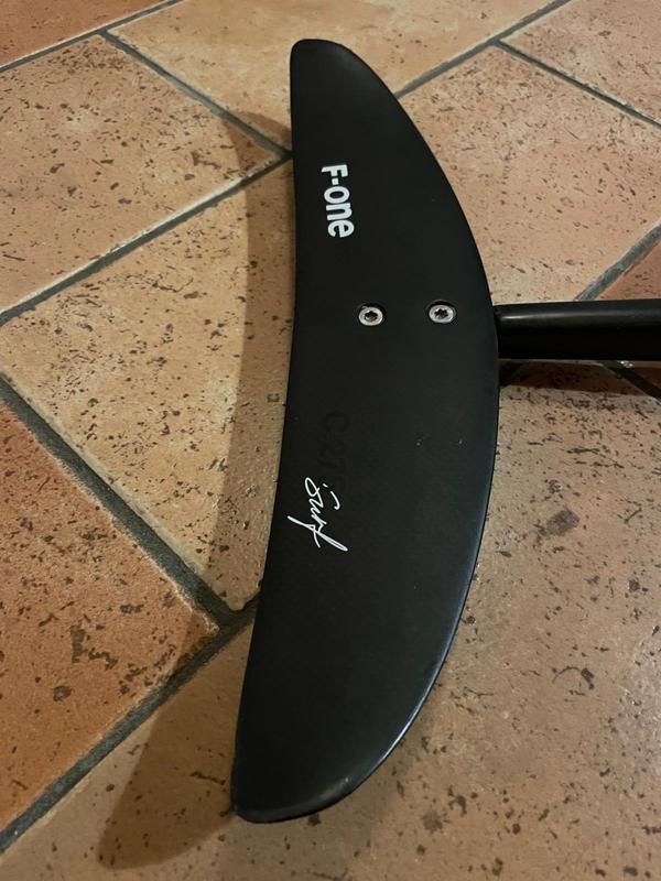 F-One - phantom