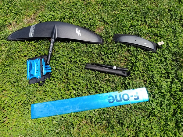 F-One - Phantom Carbon 1280 XS C275 Foil Set, Mast 95 Alu