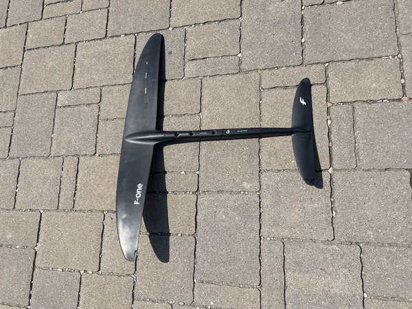 F-One - Sk8 750