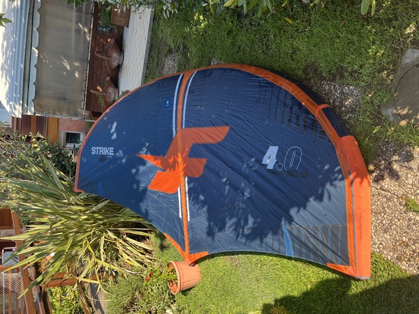 F-One - strike v2 4M