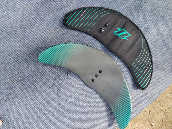 North - Front wing 1150 sonar 