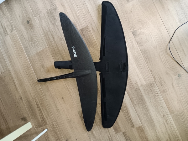 F-One - Seven sea 1000cm2