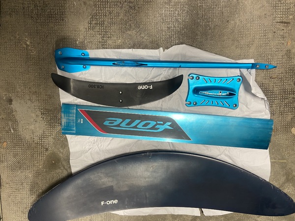 F-One - F-one Gravity 1800 