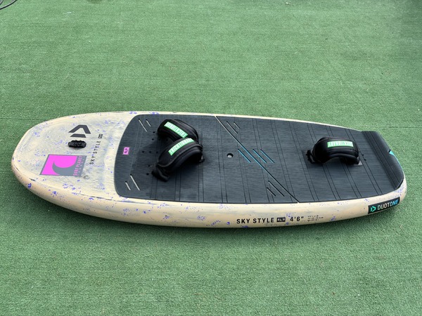 Duotone - Sky style 2026 4.6 45 litri