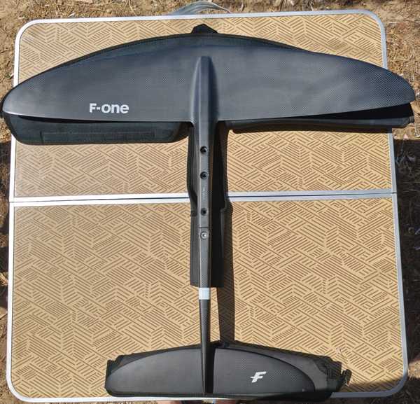 F-One - Phatom Carbon 980
