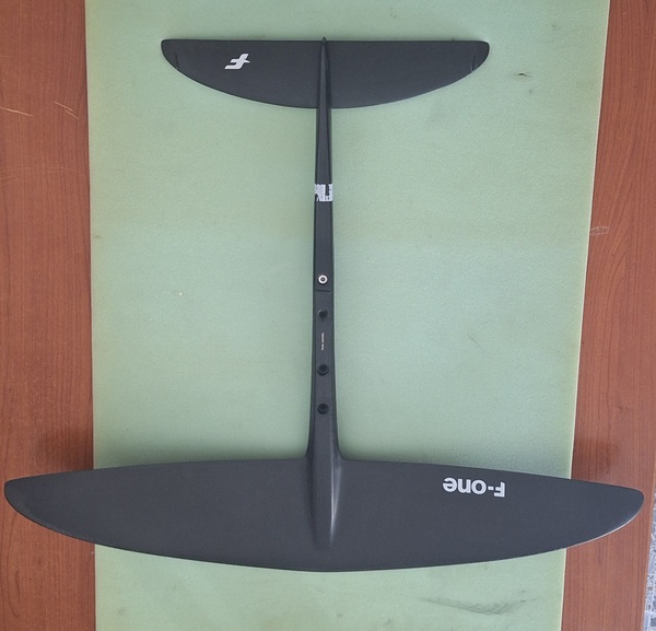 F-One - Phantom 940 S