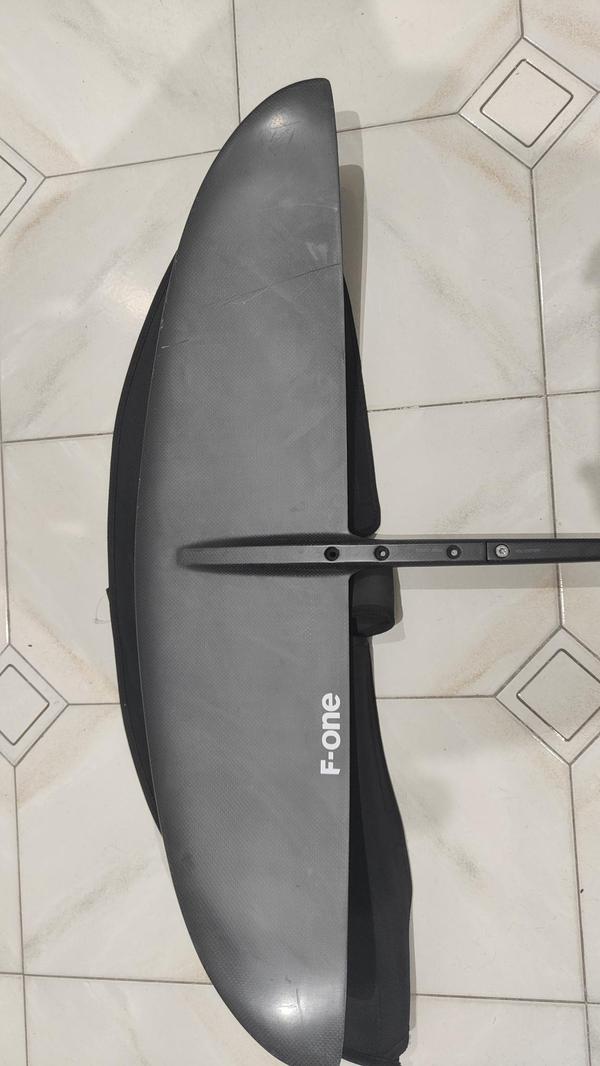 F-One - Gravity 1800 Carbon