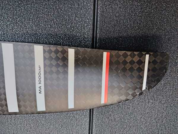 Armstrong - front MA 1000
