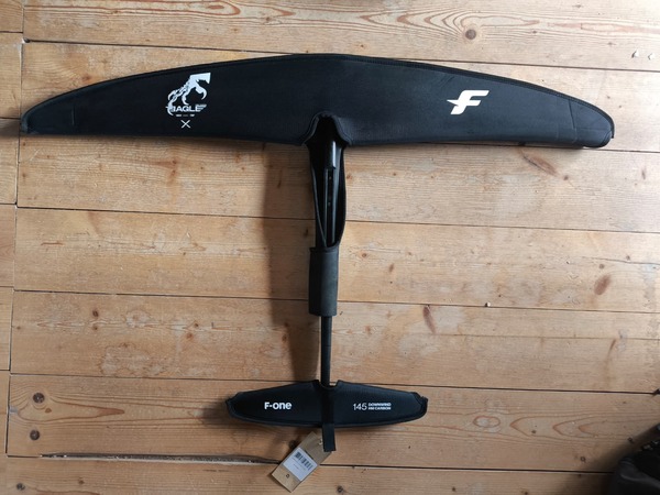 F-One - PLANE EAGLE X UHM CARBON 1000