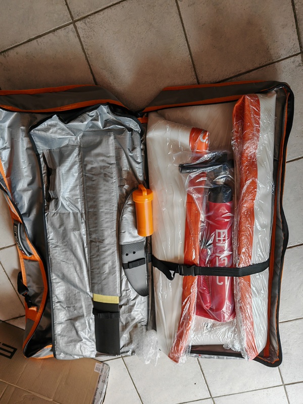 Ensis Watersports - tavola gonfiabile e 1700