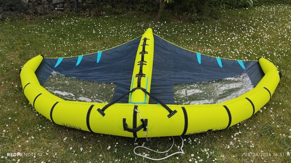 Starboard X Airush - FreeWing AIR V2 by Starboard x Airush 5m