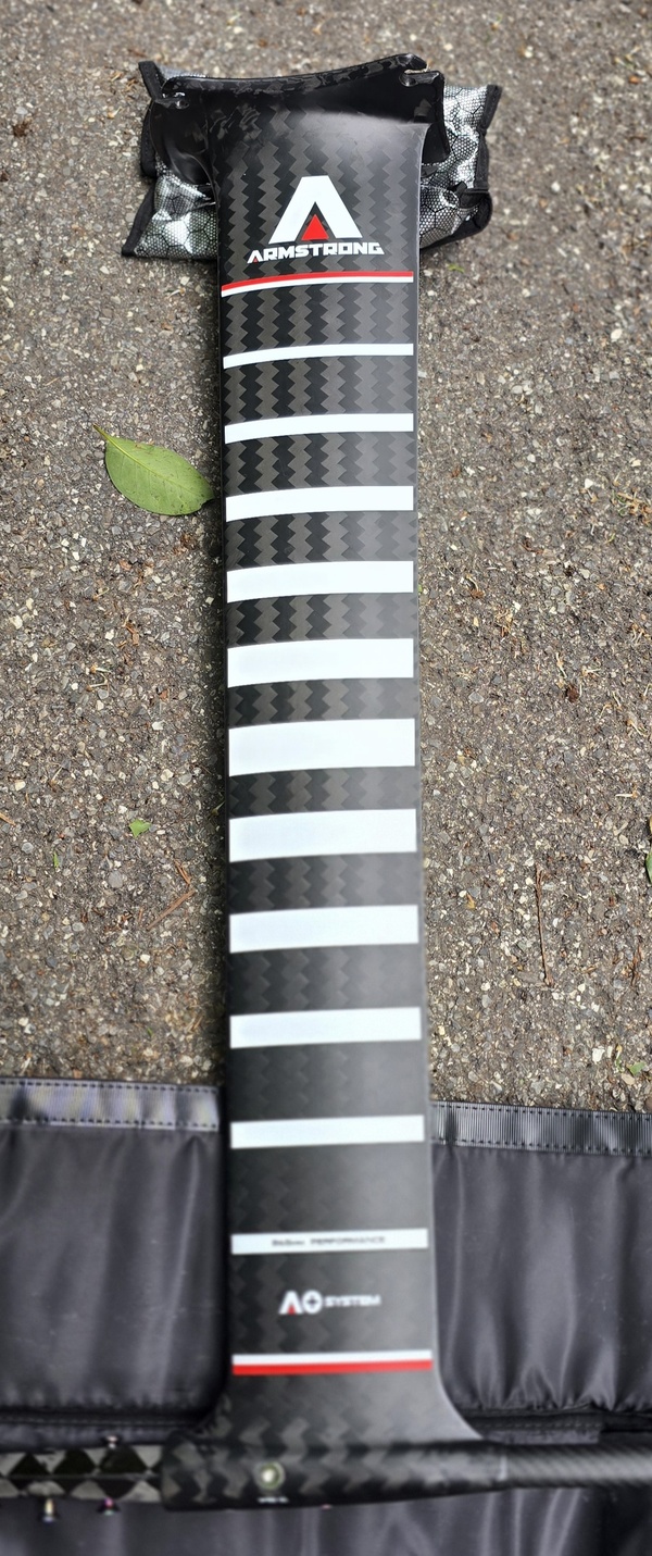 Armstrong - Performance mast 865