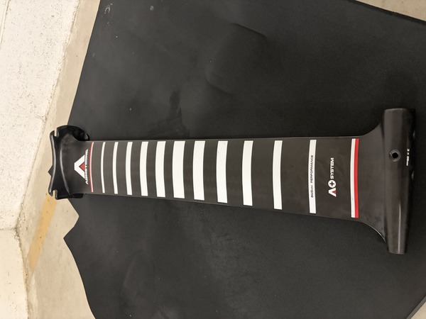 Armstrong - Performance Mast 865