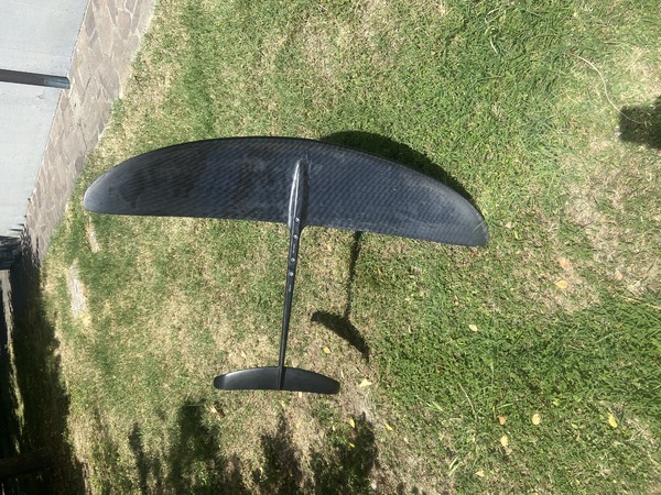 F-One - Gravity carbon 2200