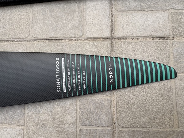 North - North DW 820 hm 