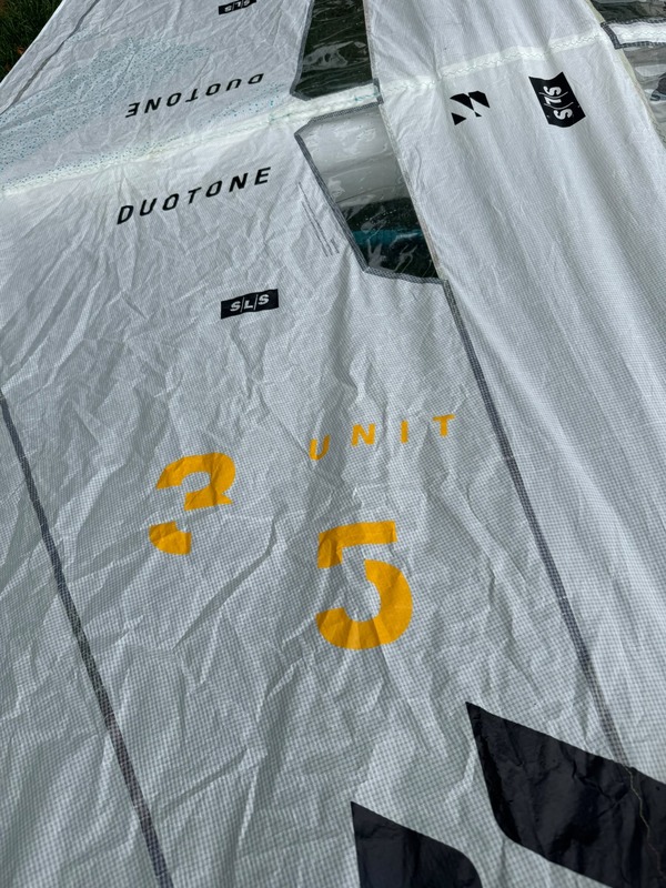 Duotone - Unit