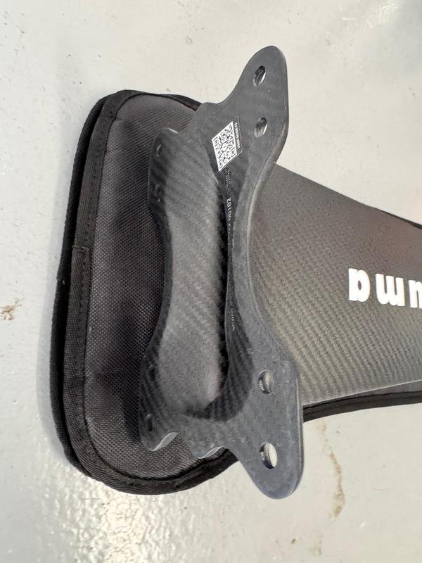 Takuma Concept - Must carbon 85