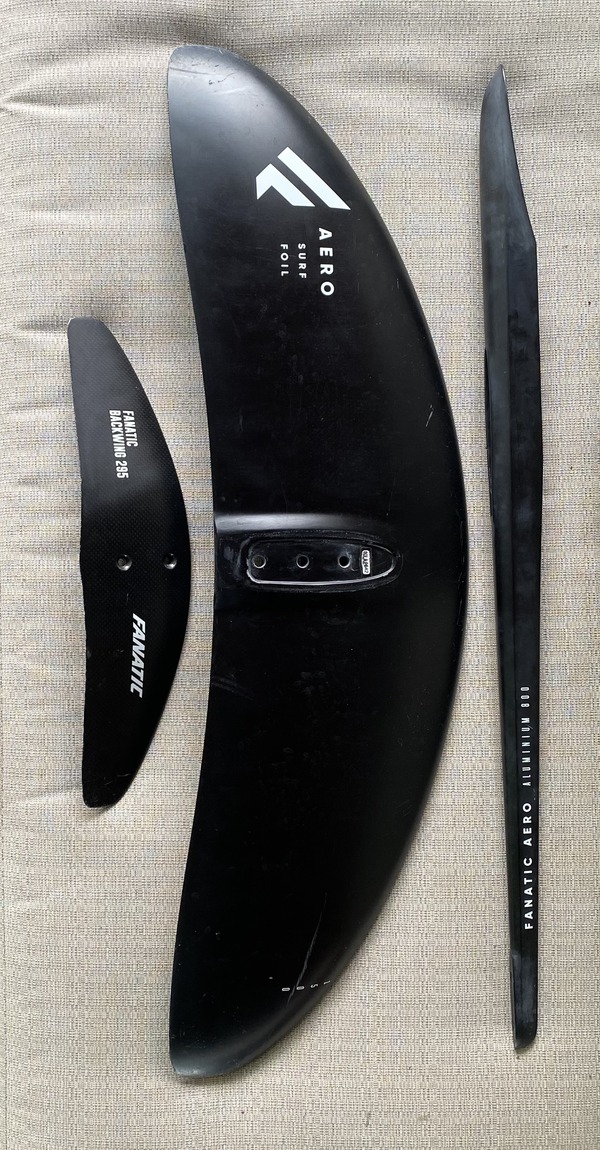 Fanatic - aero 1500 front/ 295 rear/ 900 mast  