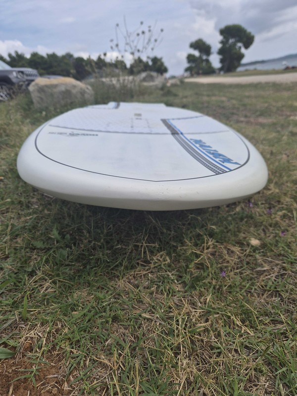 Naish - hover