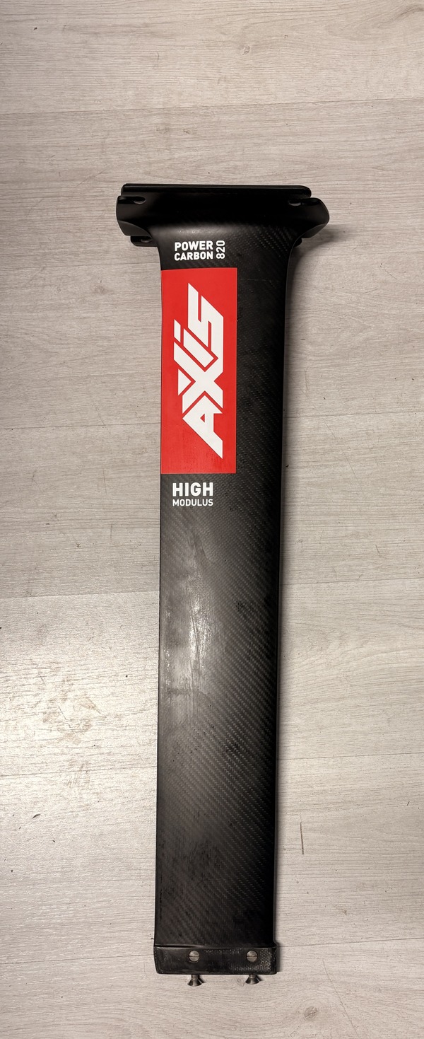 Axis - Carbon High Moduls 82 cm