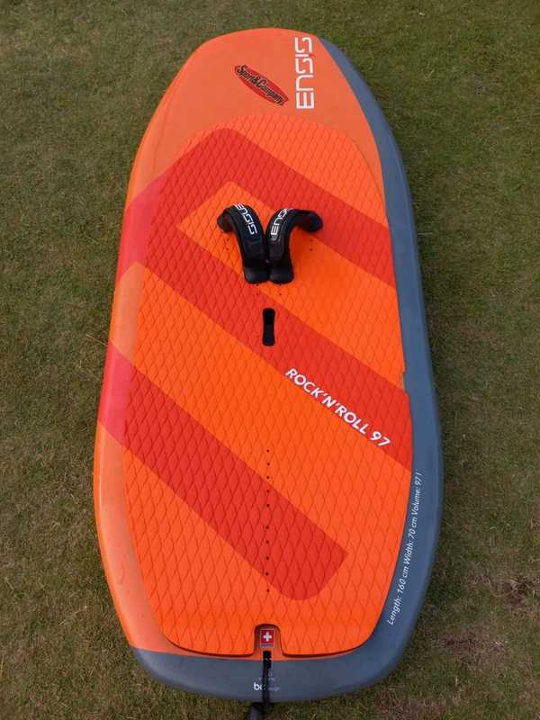 Ensis Watersports - rock n roll